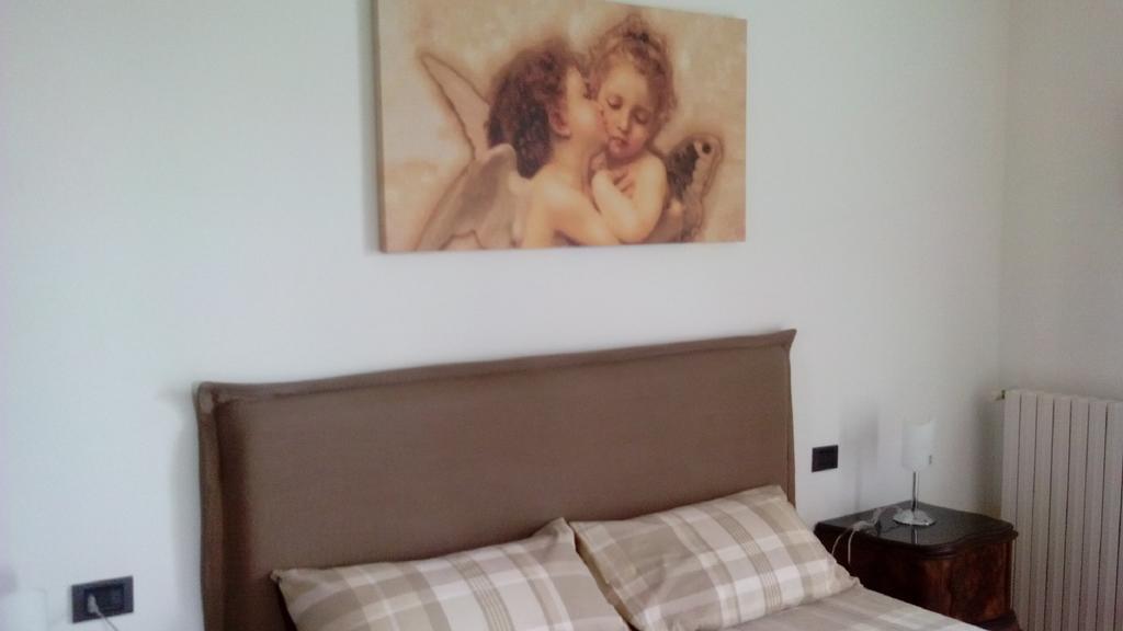 مبيت وإفطار بارابْياغو Crespi House الغرفة الصورة