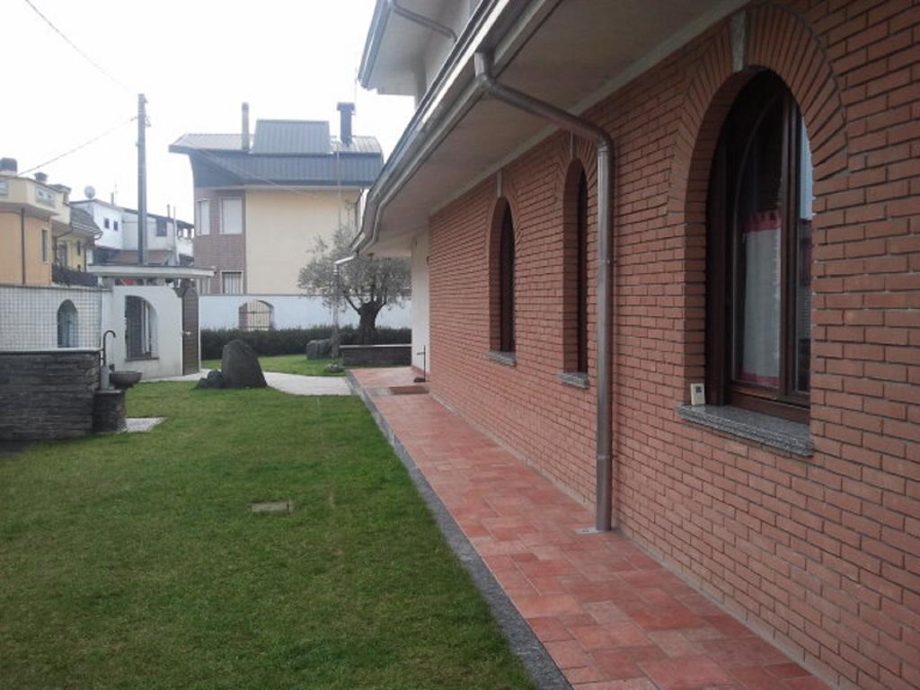 مبيت وإفطار بارابْياغو Crespi House المظهر الخارجي الصورة